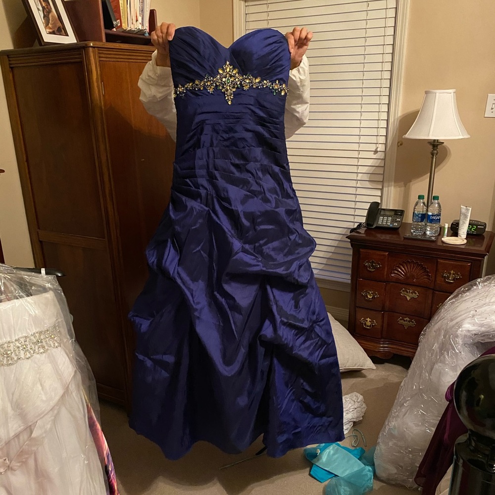 Tiffany Designs Formal Dress